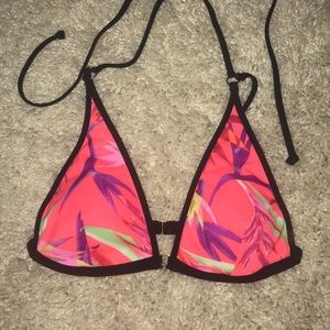 pink victoria’s secret bikini top